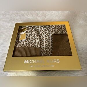 Michael kors hat scarf and gloves box set